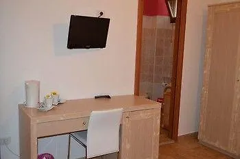 Butterfly Guest house 2*