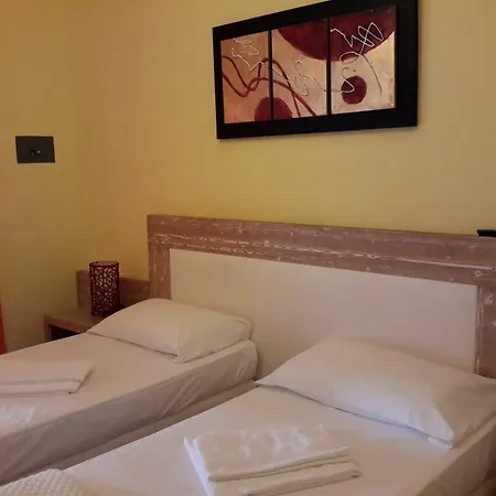 Butterfly Guest house 2*